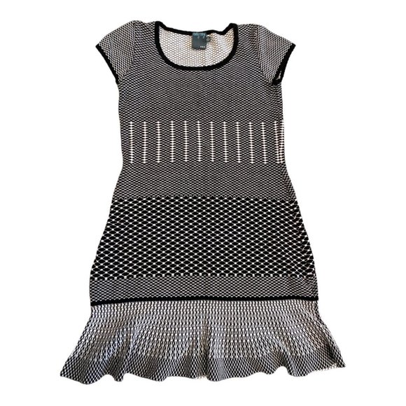 GABBY SKYE Knit Dress Sz M Fun Design Flirty Hem Stretchy - Picture 3 of 14